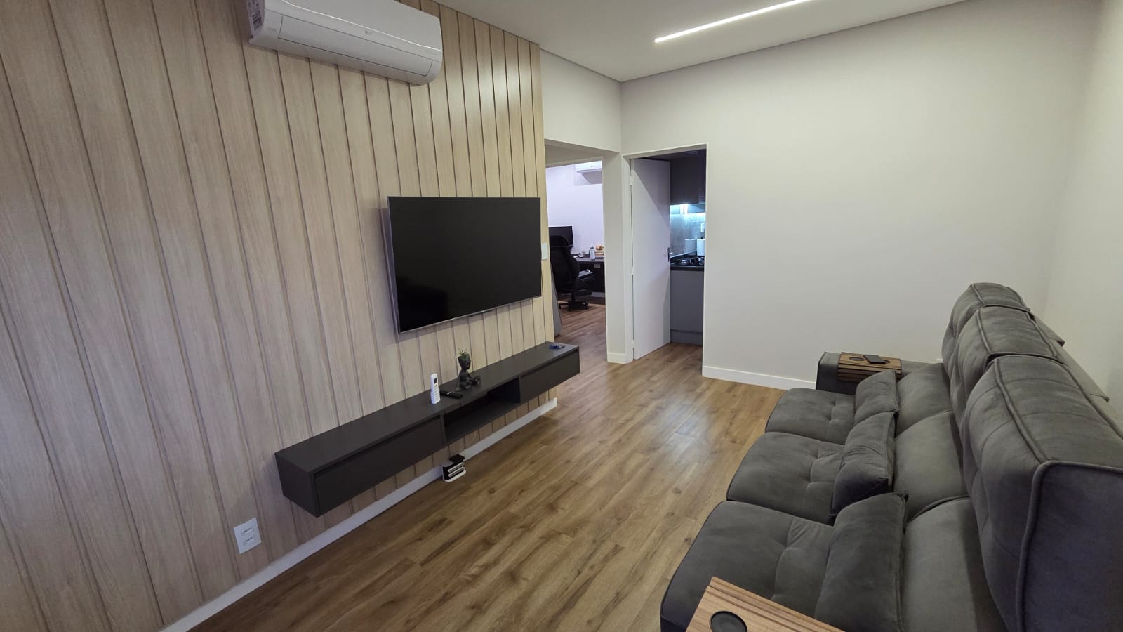 Bruna Evelyn`s Home